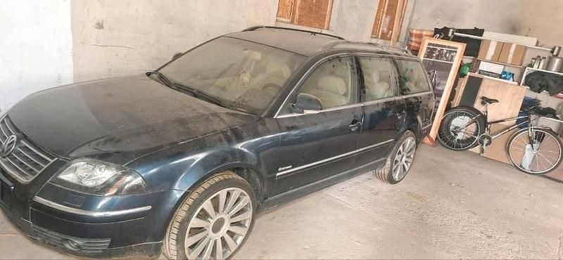 Używany VW Passat Highline 180 KM (132 kW) 2003 Niebieski Kombi
