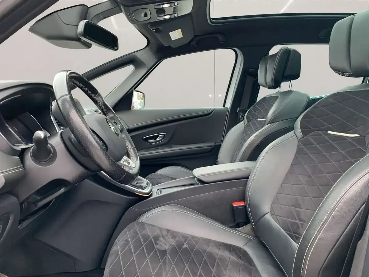 Brugt Renault Scenic E-Tech Black Edition 140 HK (102 kW) 2020 Hvid MPV