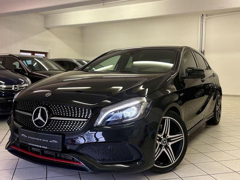 Gebraucht Mercedes A250 AMG 218 PS (160 kW) 2018 Schwarz Limousine