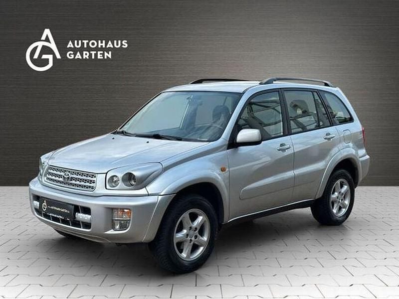 Silber Gebraucht 2003 Toyota RAV4 SUV | 6.950 € (Fairer Preis) - Bild 1/3