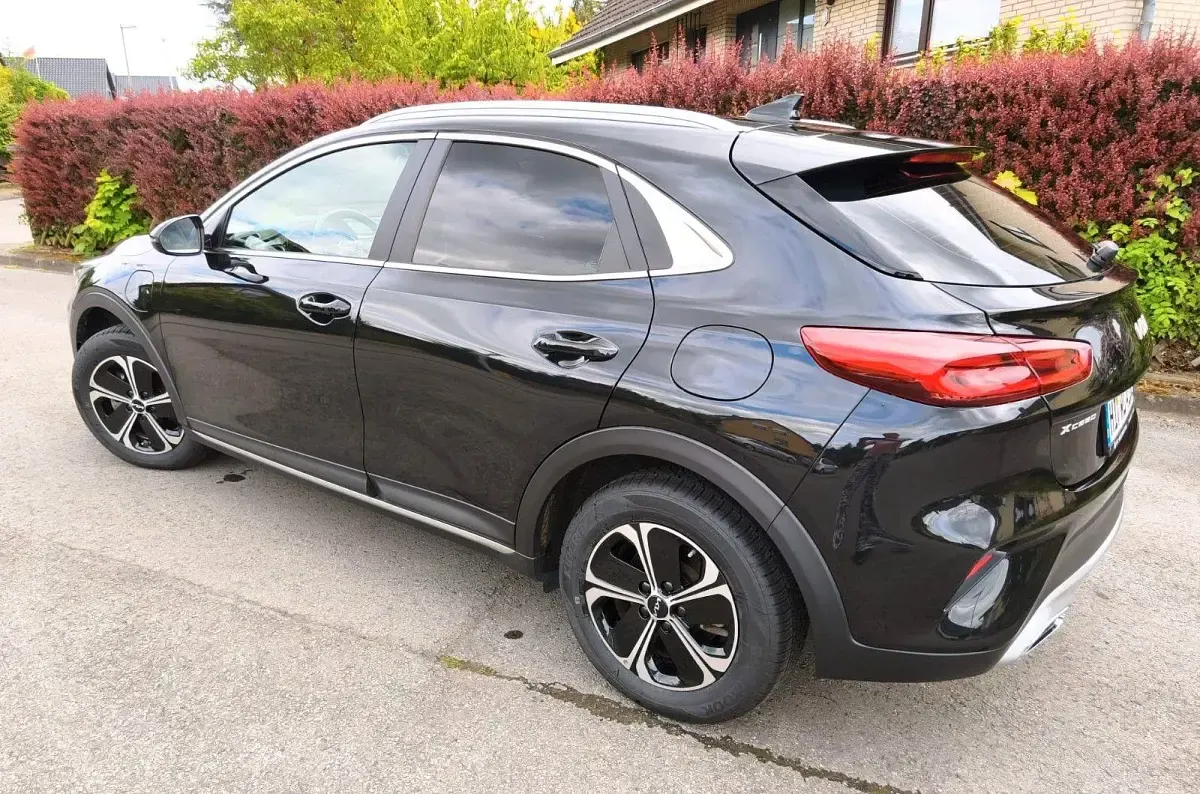Używany Kia XCeed Vision 141 KM (103 kW) 2022 Czarny SUV