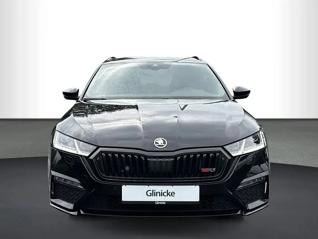 Gebraucht Skoda Octavia RS 245 PS (180 kW) 2024 Schwarzmagic perleffekt Kombi