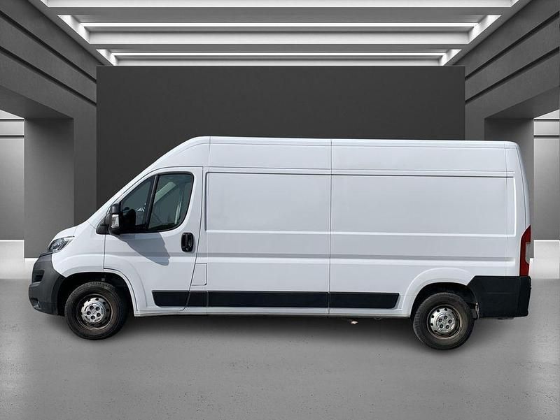 Gebraucht Opel Movano Edition 140 PS (102 kW) 2024 Lackierung weiss icy/typ ausse Van