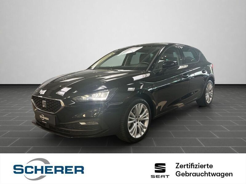 Midnight schwarz metallic (metallic) Gebraucht 2024 Seat Leon Style Limousine | 25.490 € (Guter Preis) - Bild 1/4