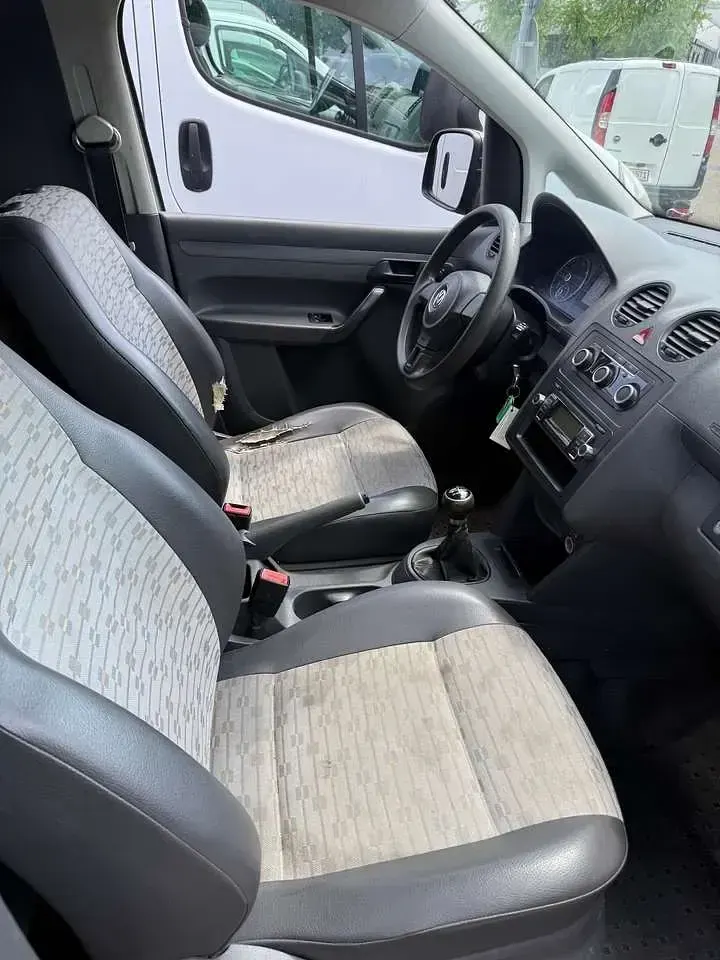 Gebraucht VW Caddy R 140 PS (102 kW) 2011 Pure grey Van / Kleinbus