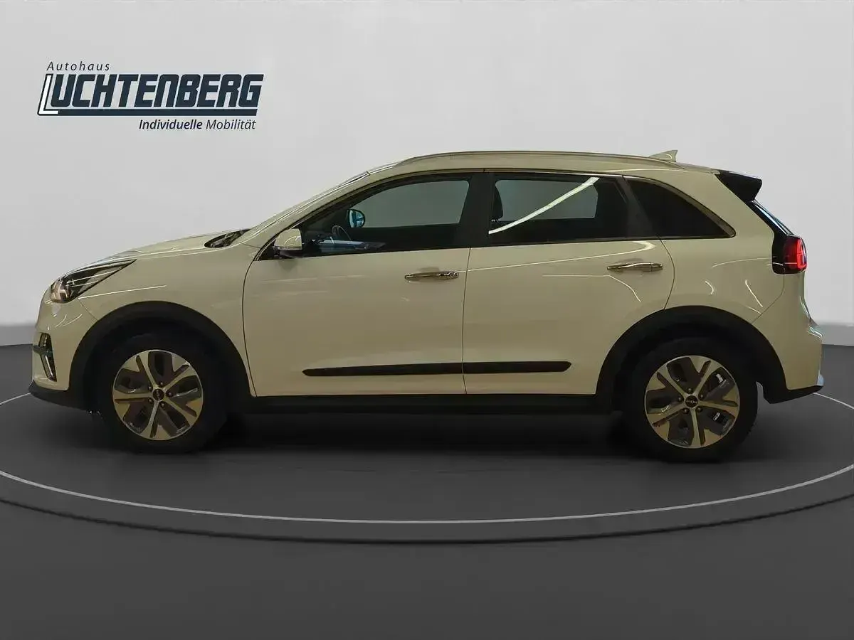 Gebraucht Kia e-Niro Vision 150 kW (204 PS) 2022 Andere SUV
