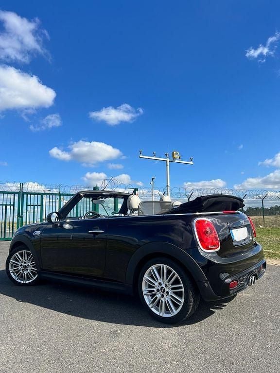 Gebraucht Mini Cooper SD Cabriolet 170 PS (125 kW) 2016 Schwarz Cabrio