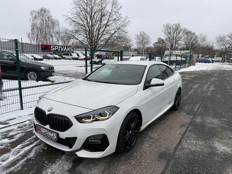 Weiß Gebraucht 2022 BMW 218 M Sport Coupé | 22.199 € (Guter Preis) - Bild 1/4