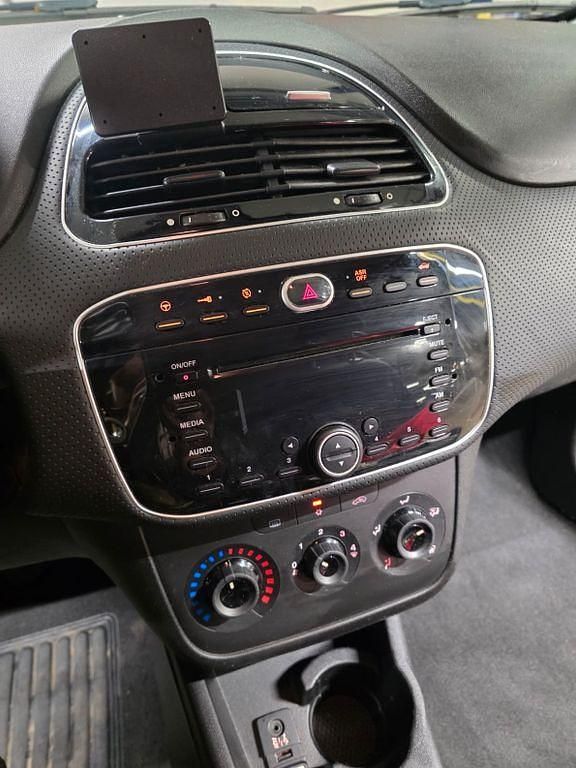 Gebraucht Fiat Punto Evo 69 PS (50 kW) 2011 Blau Kleinwagen