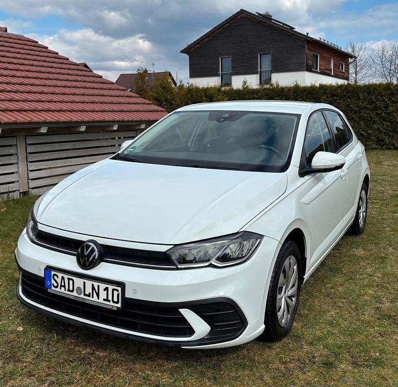 Gebraucht VW Polo Life 80 PS (58 kW) 2024 Weiß Kleinwagen