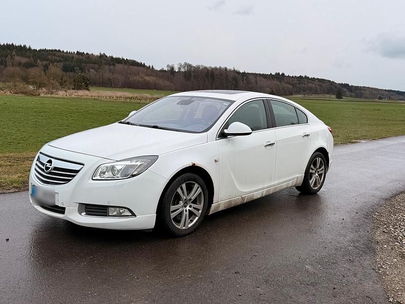 Gebraucht Opel Insignia 260 PS (191 kW) 2009 Weiß Limousine