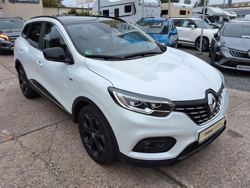 Gebraucht Renault Kadjar Black Edition 140 PS (102 kW) 2022 Weiß SUV