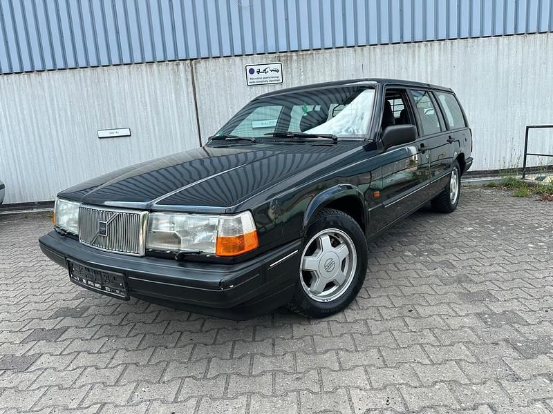 Gebraucht Volvo 940 135 PS (99 kW) 1996 Schwarz Kombi