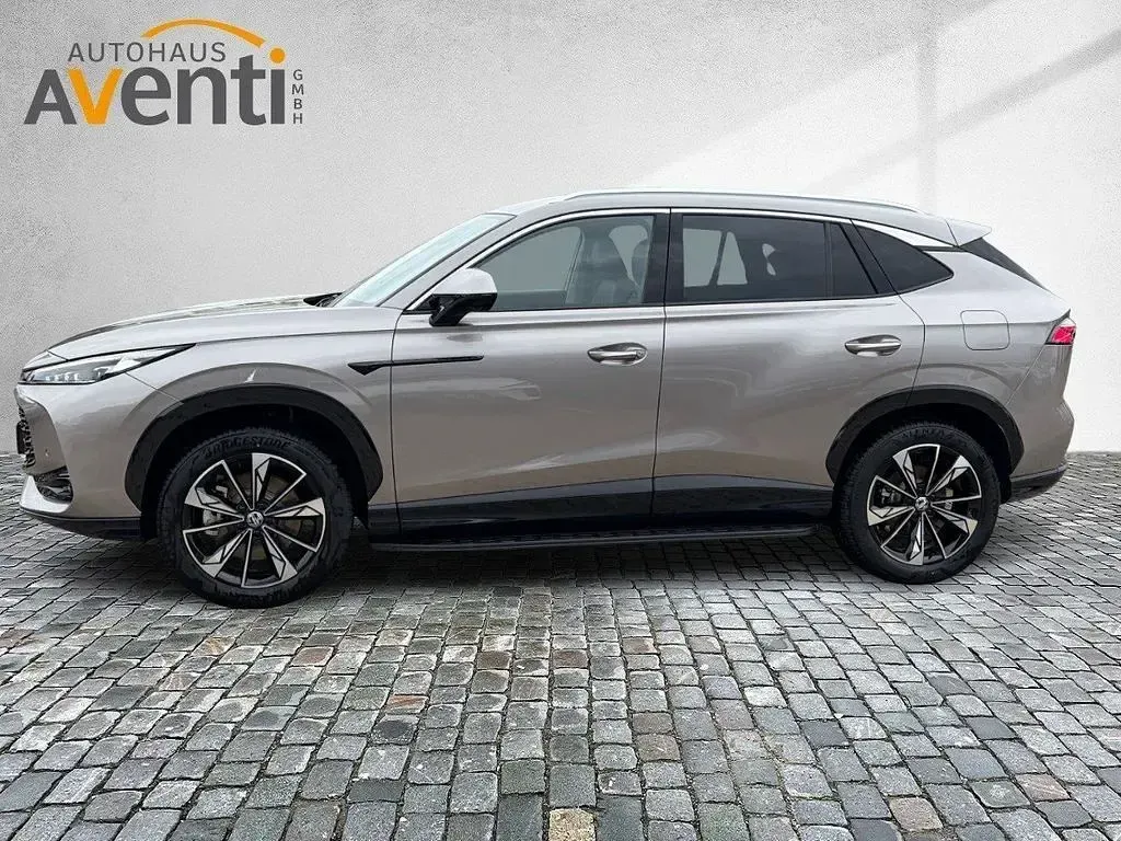 Neu MG HS Luxury 2026 Silber SUV