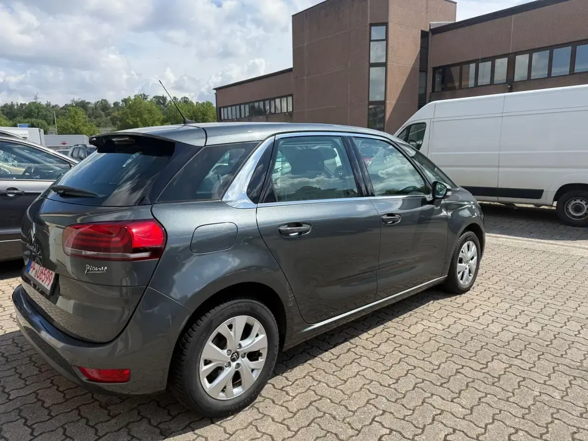 Gebraucht Citroën C4 SELECTION 131 PS (96 kW) 2017 SUV