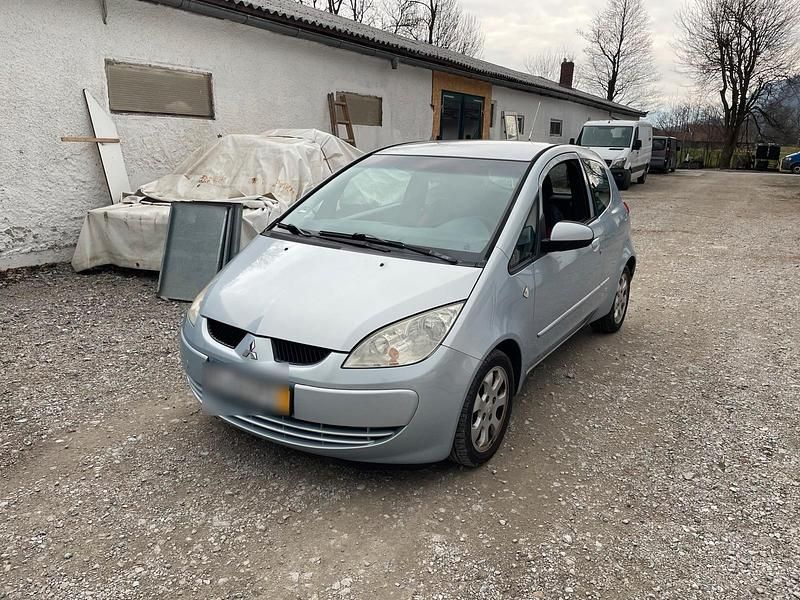 Gebraucht Mitsubishi Colt 95 PS (69 kW) 2005 Blau Kleinwagen