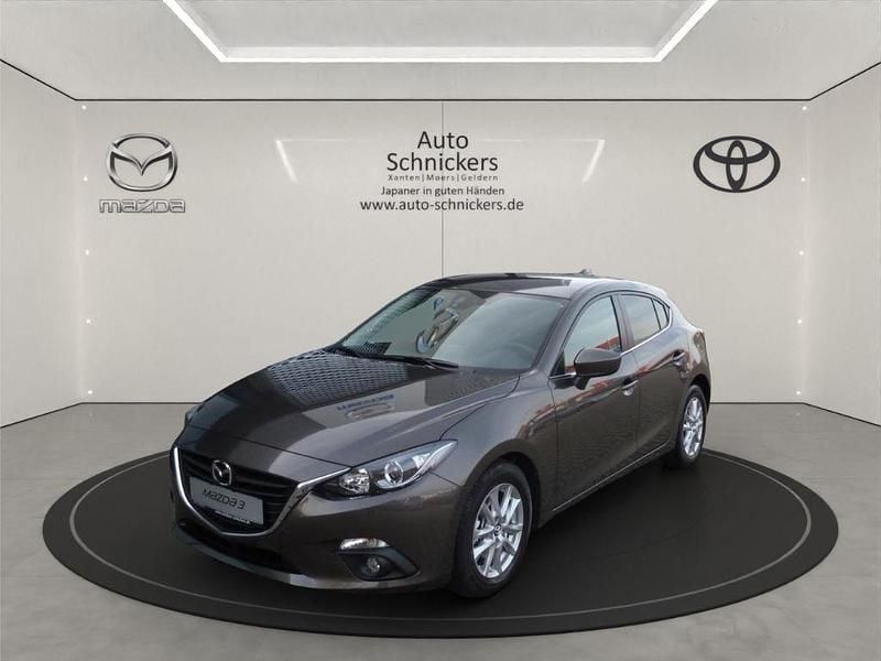 Soul red crystal m Gebraucht 2015 Mazda 3 Center-Line Limousine | 13.240 € (Fairer Preis) - Bild 1/4