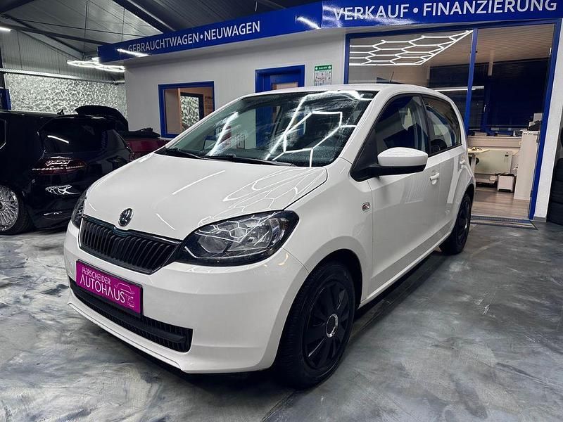 Weiß Gebraucht 2013 Skoda Citigo Ambition Kleinwagen | 5.890 € (Fairer Preis) - Bild 1/4