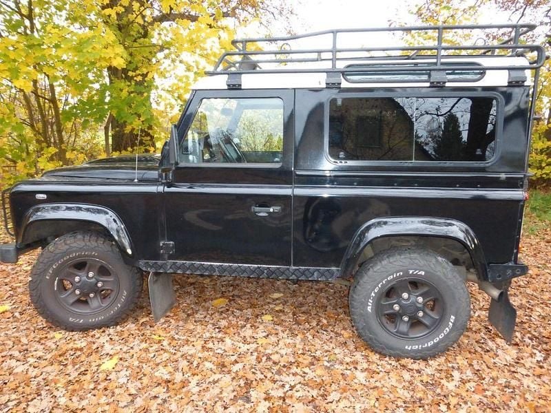 Gebraucht Land Rover Defender SE 122 PS (89 kW) 2008 Schwarz SUV