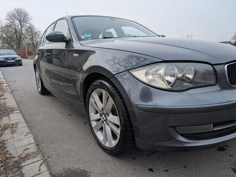 Gebraucht BMW 116 116 PS (85 kW) 2007 Grau Kleinwagen
