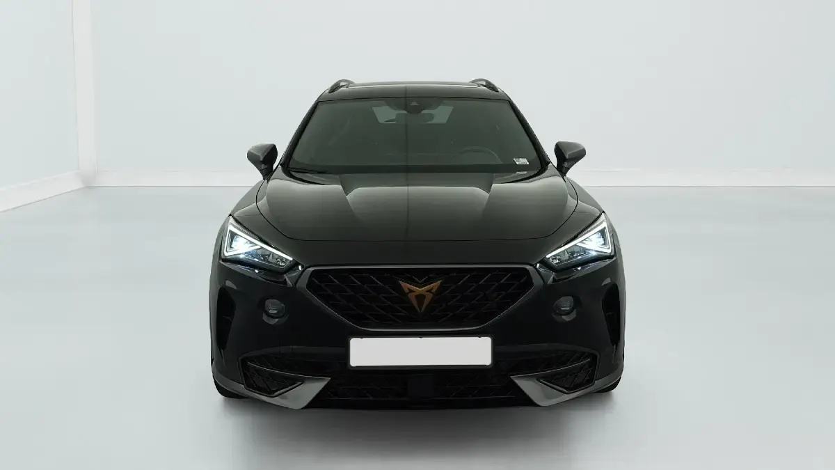 Gebraucht Cupra Formentor 150 PS (110 kW) 2024 Schwarz (noir minuit) SUV