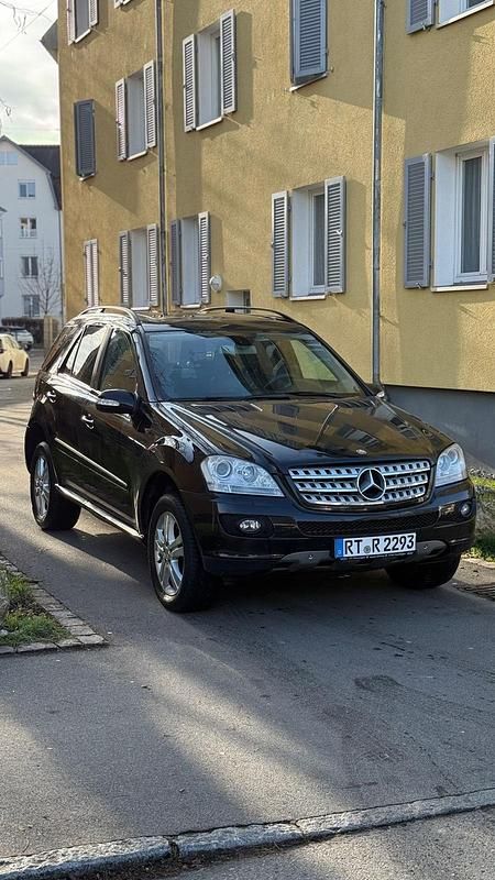 Gebraucht Mercedes ML320 2008 Schwarz SUV