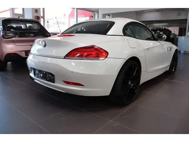 Gebraucht BMW Z4 Performance 184 PS (135 kW) 2016 Weiß Cabrio