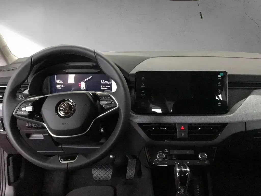Gebraucht Skoda Scala Selection 116 PS (85 kW) 2024 Schwarz Kleinwagen