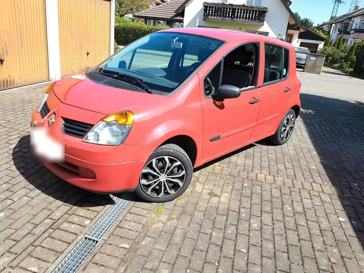 Second-hand Renault Modus 75 CP (55 kW) 2005 Roșu Monovolum