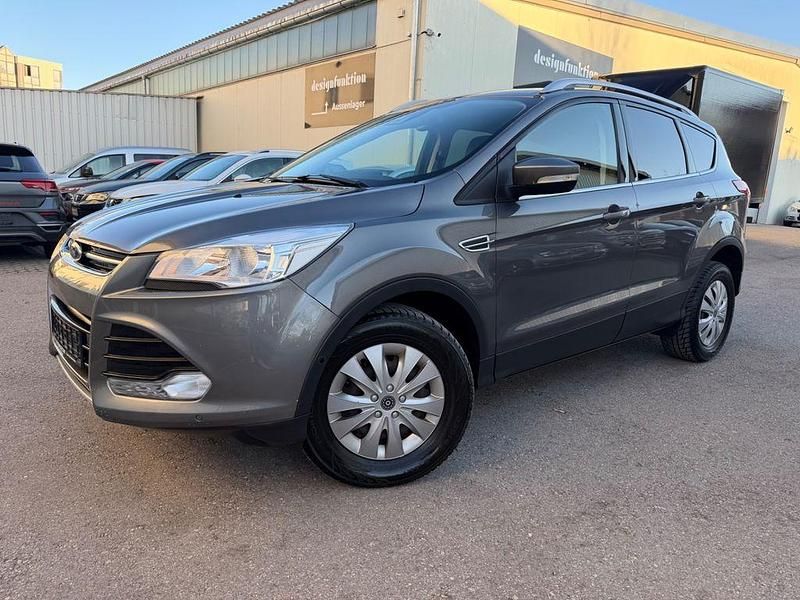Gebraucht Ford Kuga Titanium 140 PS (102 kW) 2013 Grau SUV