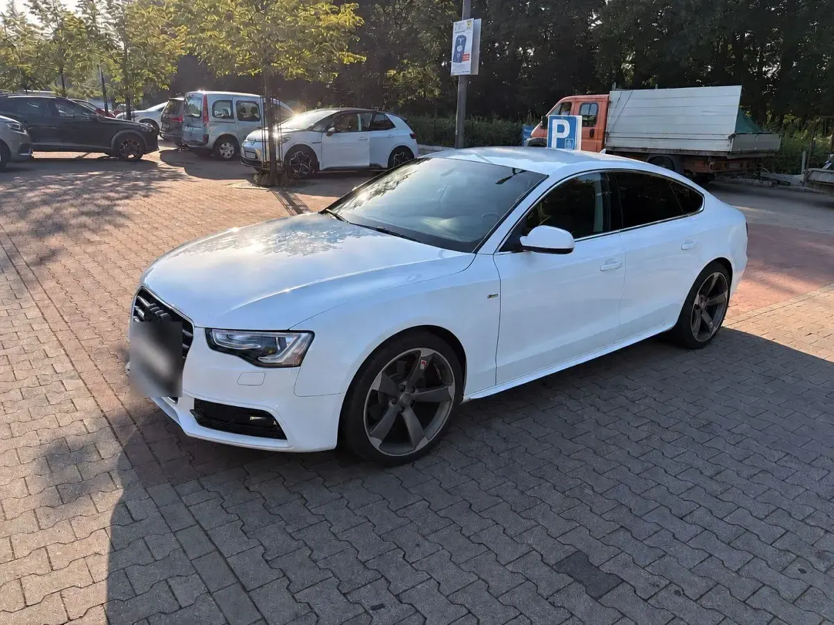 Gebraucht Audi A5 Sportback Sport 150 PS (110 kW) 2017 Weiß Kleinwagen