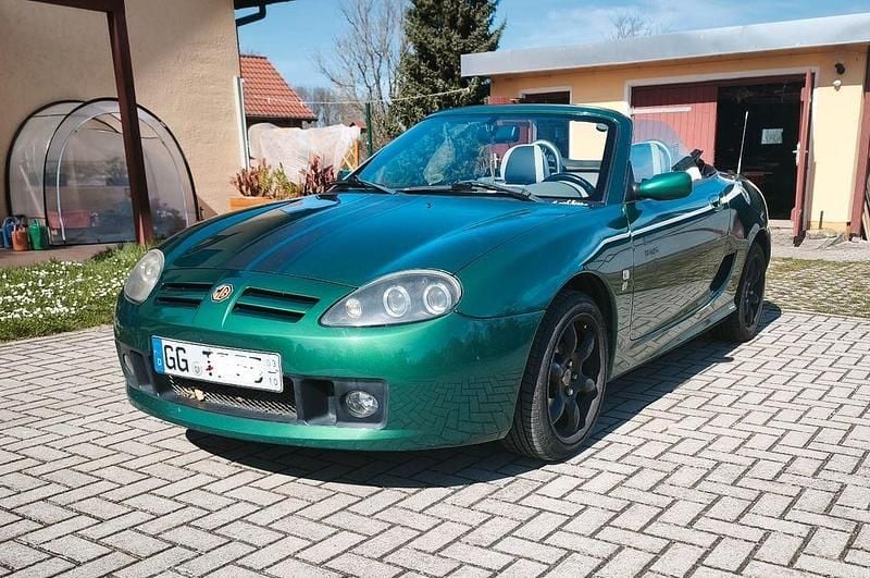 Second-hand MG TF 136 CP (100 kW) 2000 Verde Cabrio