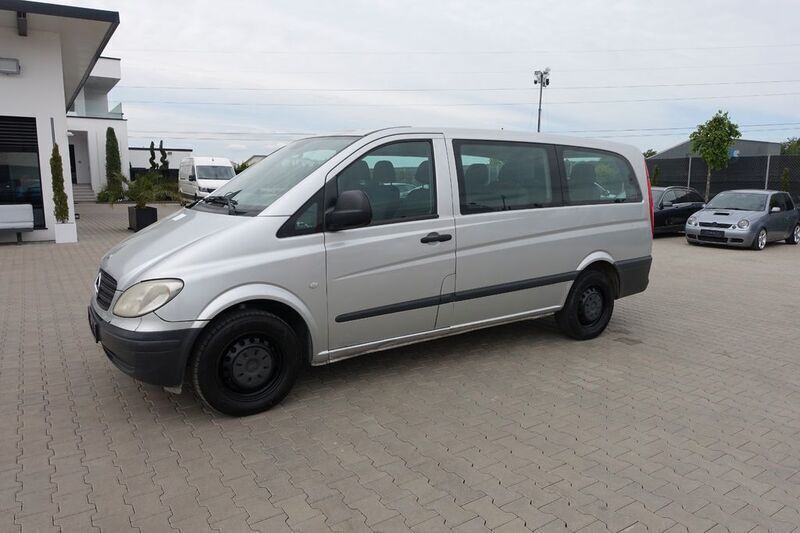 Silber Gebraucht 2007 Mercedes Vito Van / Kleinbus | 4.350 € (Fairer Preis) - Bild 1/4
