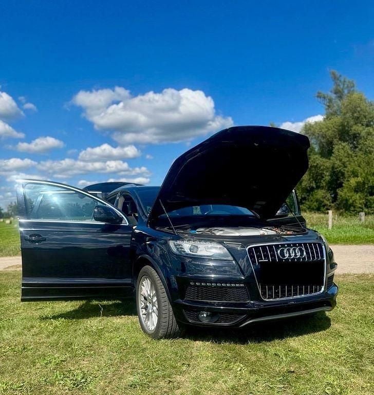 Schwarz Gebraucht 2010 Audi Q7 Exclusive SUV | 17.500 € (Guter Preis) - Bild 1/4