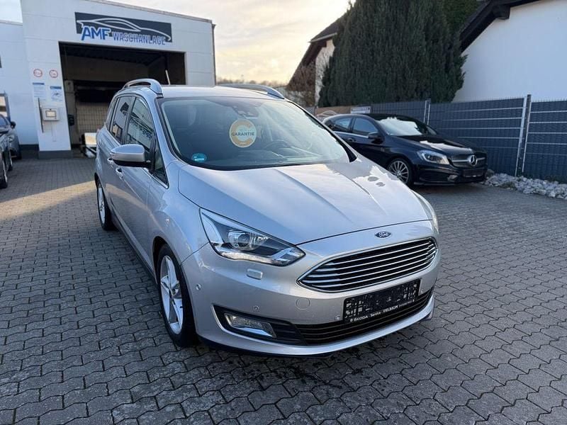 Gebraucht Ford Grand C-Max Titanium 150 PS (110 kW) 2018 Grau Van / Kleinbus
