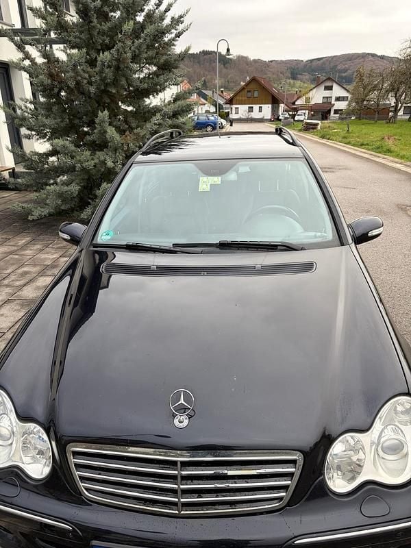 Gebraucht Mercedes C320 224 PS (164 kW) 2005 Kombi