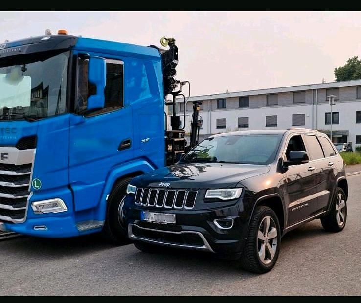 Schwarz Gebraucht 2016 Jeep Grand Cherokee Overland SUV | 19.800 € (Guter Preis) - Bild 1/4