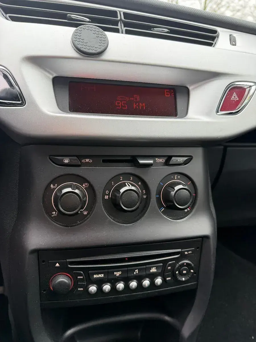 Usata Citroën C3 Tendance 95 CV (69 kW) 2011 Rosso Berlina