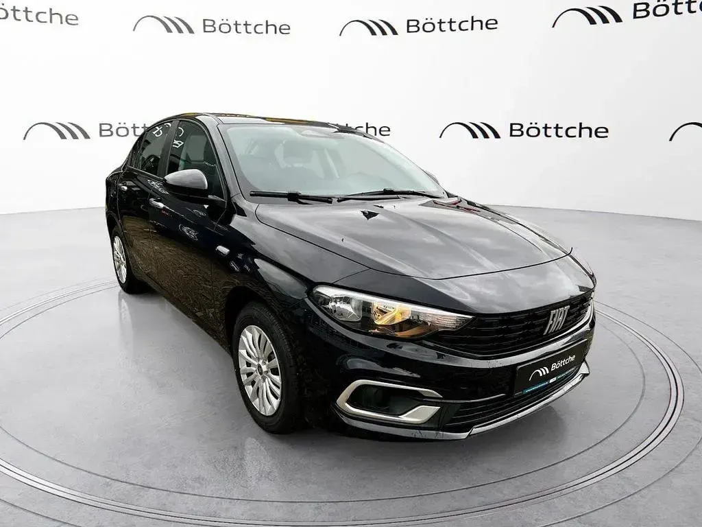 Neu Fiat Tipo Easy 131 PS (96 kW) 2026 New nero Limousine