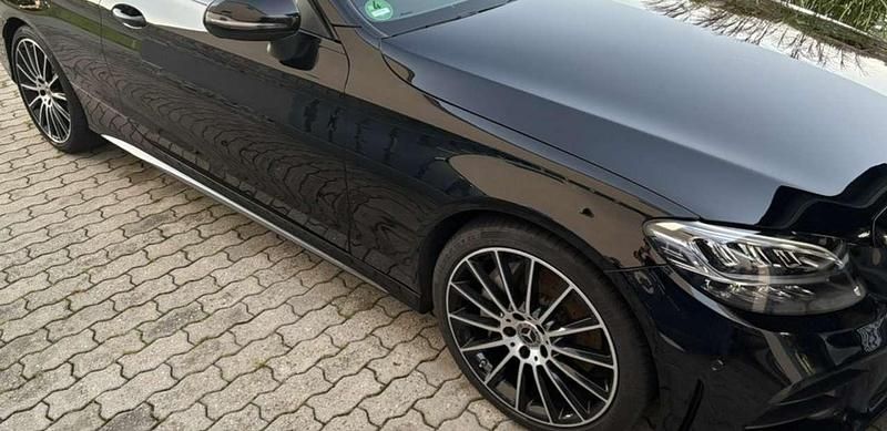 Gebraucht Mercedes C300 AMG line Plus 258 PS (189 kW) 2022 Coupé