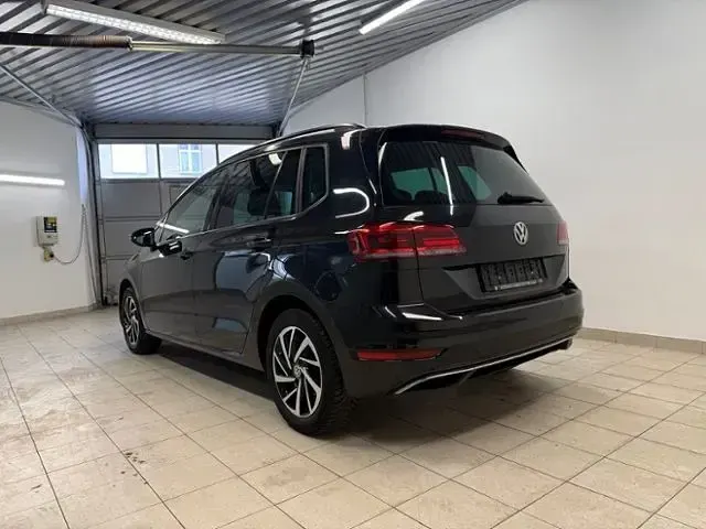 Gebraucht VW Golf VII Join 116 PS (85 kW) 2019 Schwarz Limousine