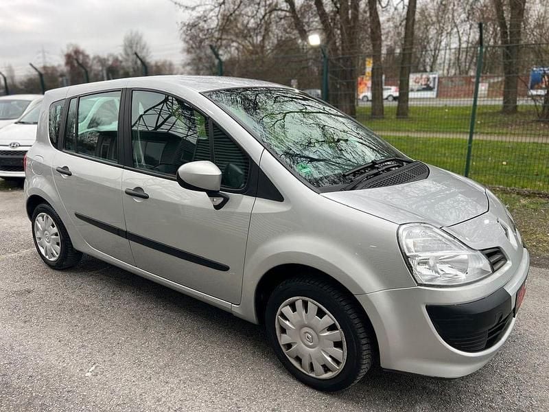 Gebraucht Renault Grand Modus Authentique 75 PS (55 kW) 2009 Grau Van / Kleinbus
