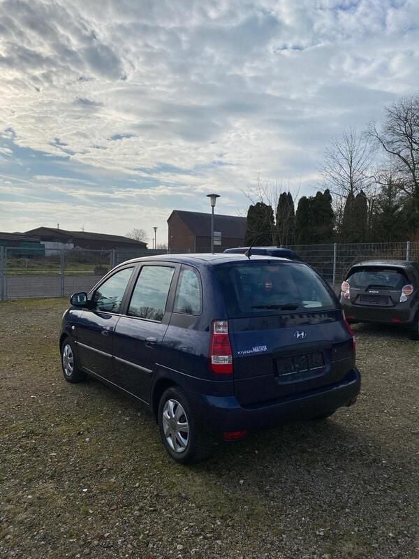 Gebraucht Hyundai Matrix Comfort 103 PS (75 kW) 2009 Blau Van / Kleinbus