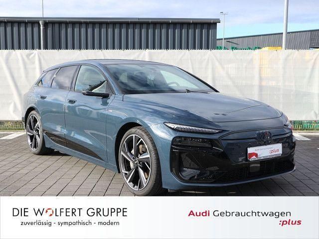 Plasmablau metallic Gebraucht 2025 Audi A6 e-tron Performance Kombi | 77.605 € (Fairer Preis) - Bild 1/4