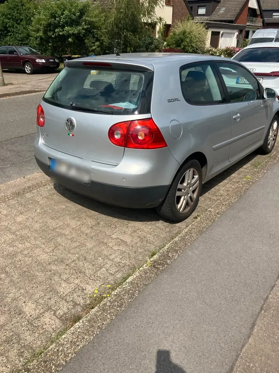 Gebraucht VW Golf IV 80 PS (58 kW) 2006 Silber Coupé