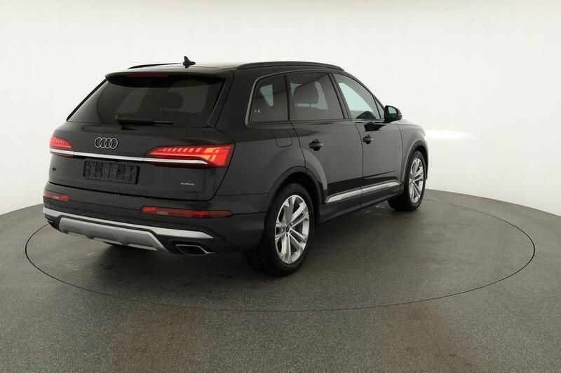 Neu Audi Q7 Comfort 2025 Mythos schwarz metallic SUV