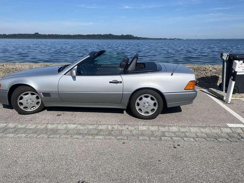 Gebraucht 1993 Mercedes SL300 Cabrio | 22.500 € - Bild 1/4