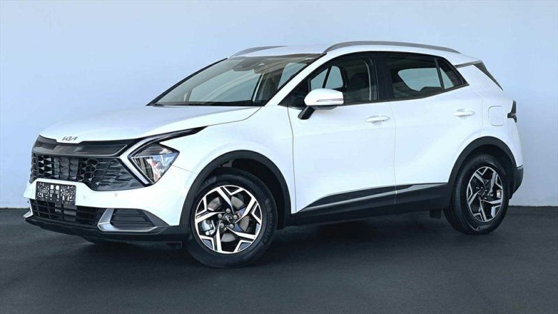 Weiss / deluxeweiss Neu 2024 Kia Sportage Urban SUV | 26.970 € (Superpreis) - Bild 1/4