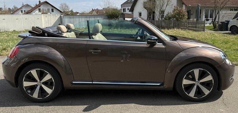 Gebraucht VW Beetle Edition 160 PS (117 kW) 2014 Braun Kleinwagen