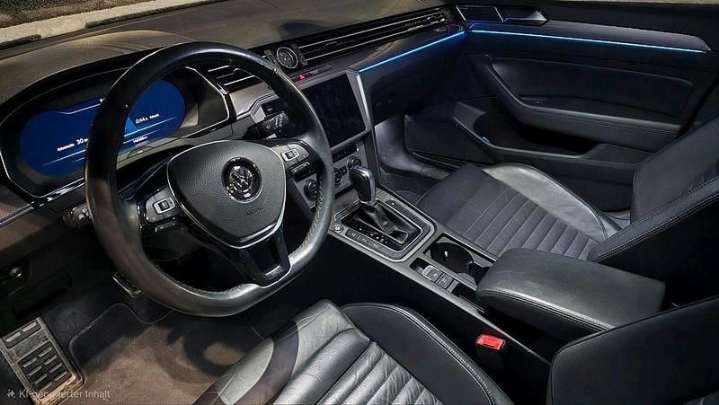 Gebraucht VW Passat Alltrack 240 PS (176 kW) 2017 Grau Kombi